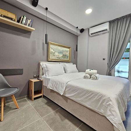 Dione Luxury Business Suite In The Heart Of Athén Kültér fotó