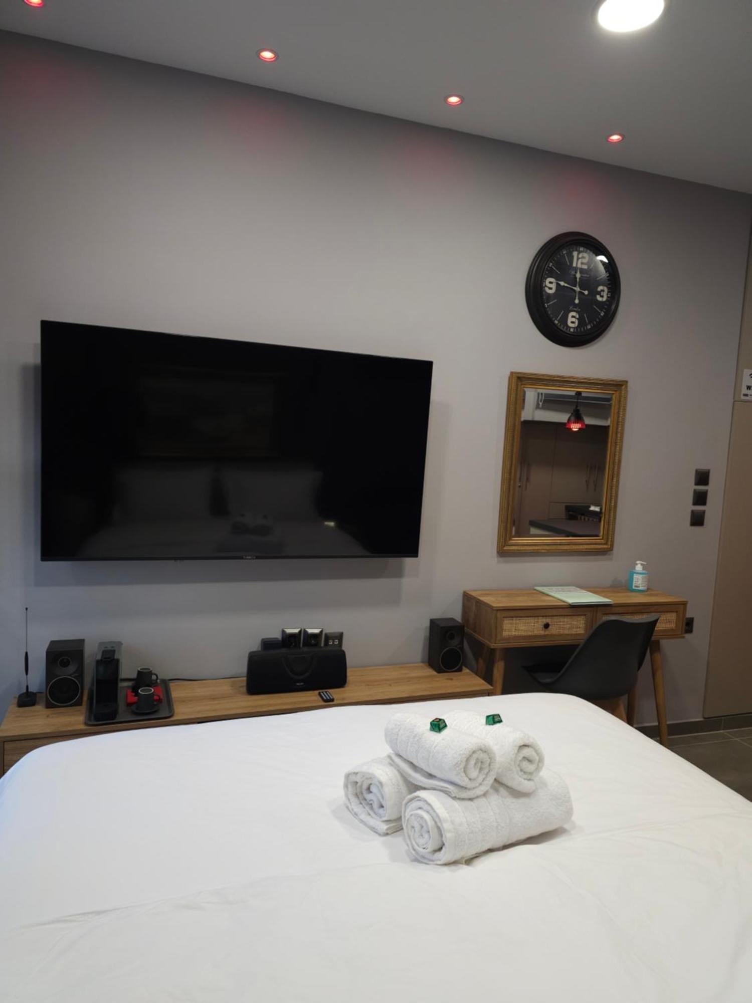 Dione Luxury Business Suite In The Heart Of Athén Kültér fotó