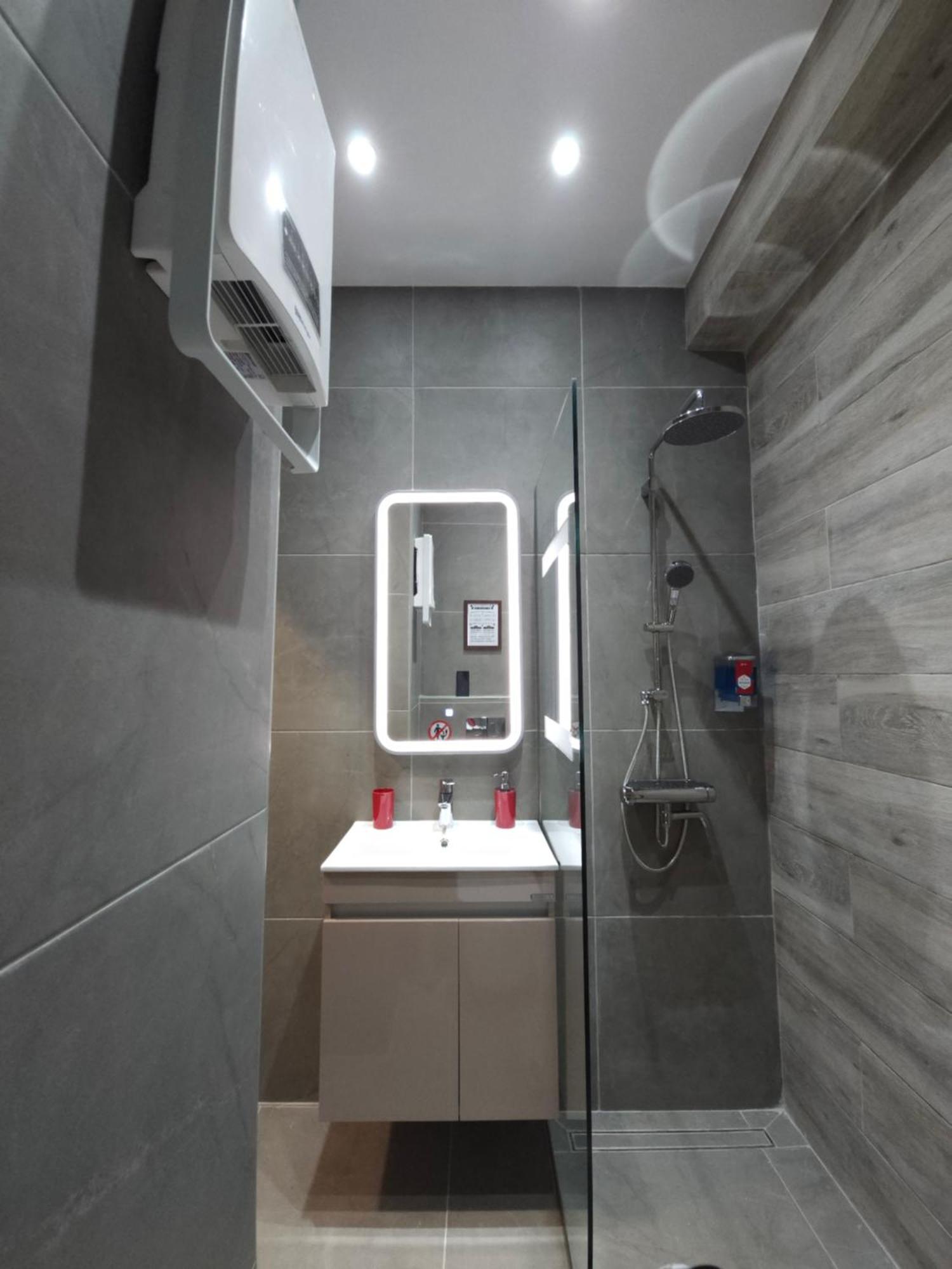 Dione Luxury Business Suite In The Heart Of Athén Kültér fotó
