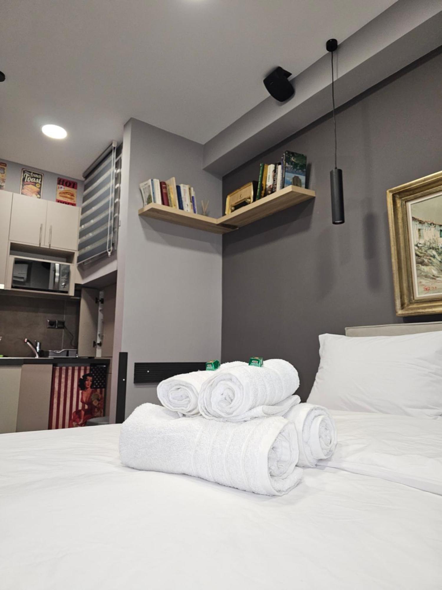 Dione Luxury Business Suite In The Heart Of Athén Kültér fotó